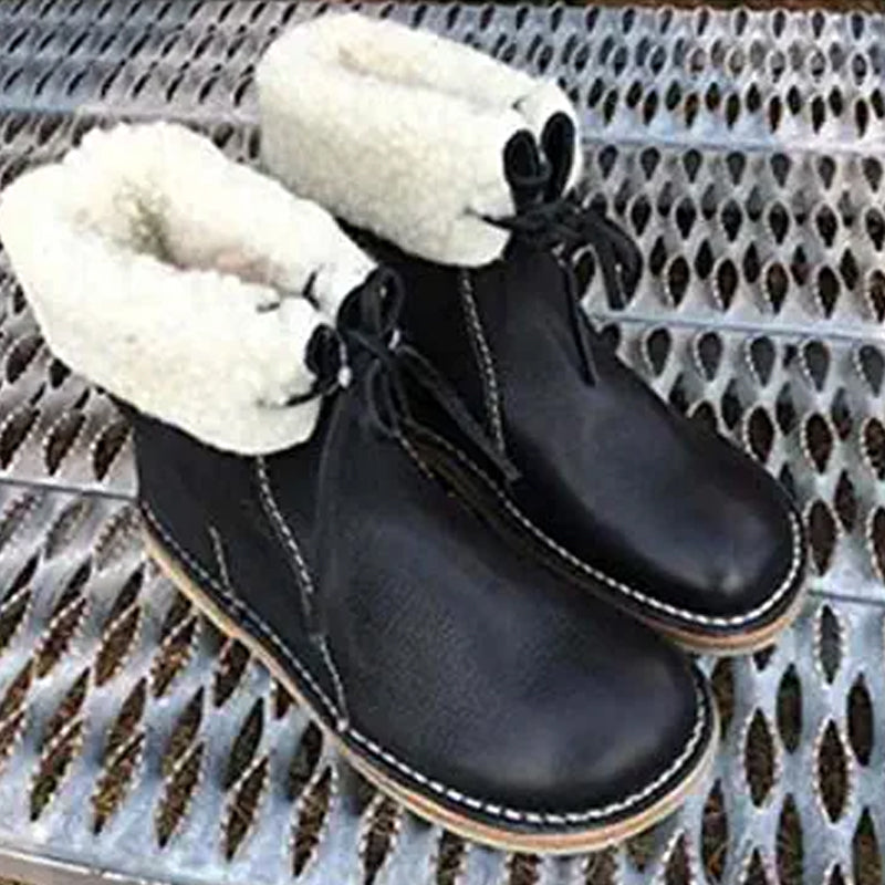 Vattentäta snöstövlar för dam i brun med plyschfoder och slitstark sula, perfekt för vinterdagar.