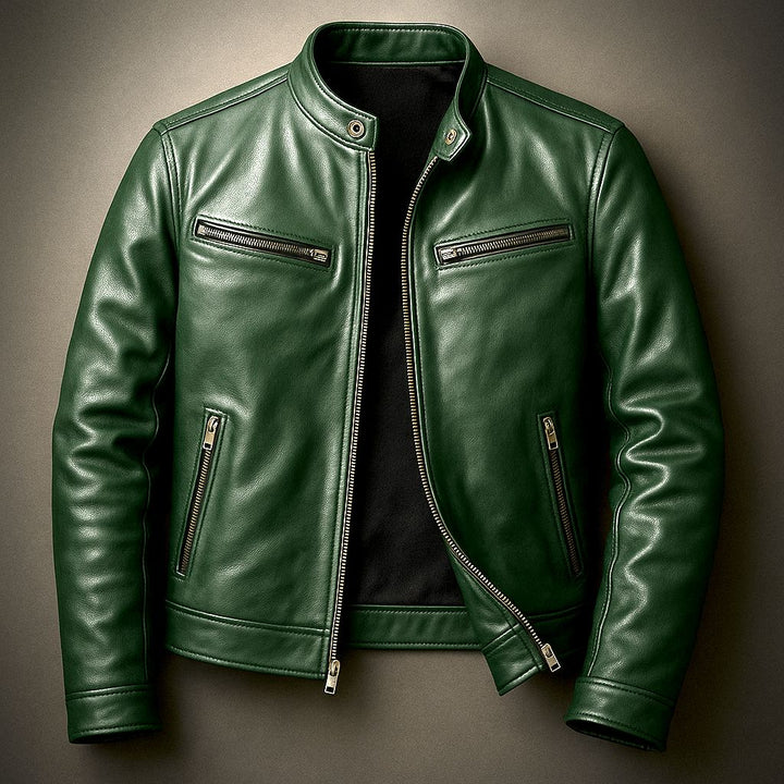 Snygg herrytterkläder i bikerstil med metallspännen, äkta vintage läderjacka.