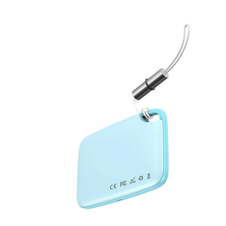 Smart Bluetooth-spårare i vit färg, kompakt och bärbar, idealisk för nycklar, husdjur och fordon.
