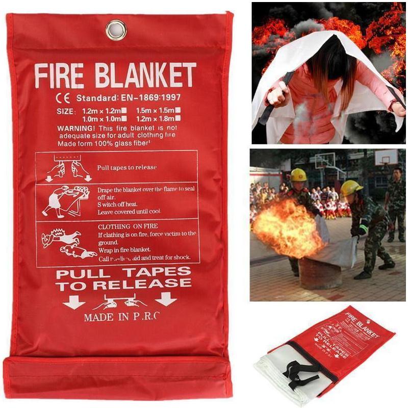 Vit brandfilt av glasfiber, 1x1 m, för värmeskydd. Robust, återanvändbar säkerhetsprodukt för hushållsbruk.