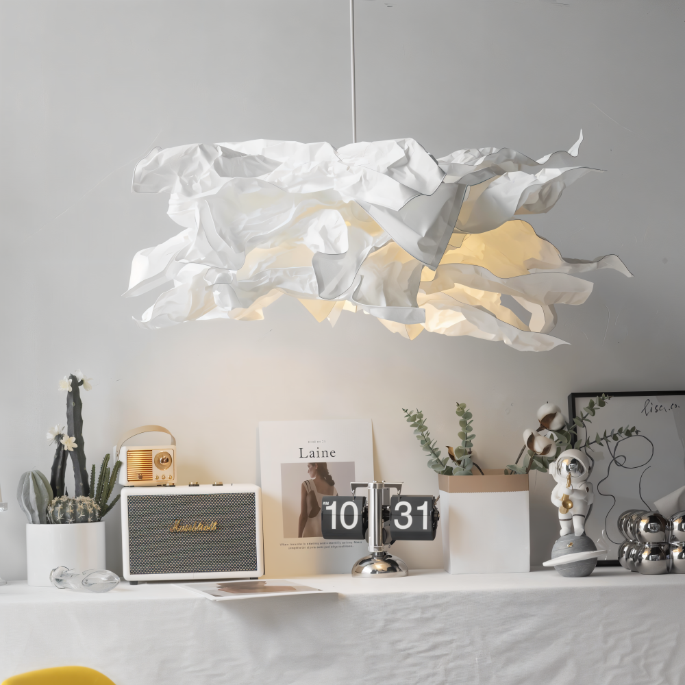 Modern vit papperslampa, perfekt som hänglampa i vardagsrum eller sovrum.