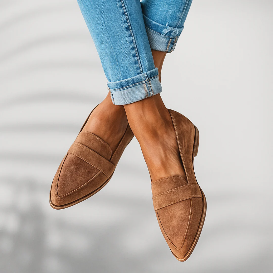 Bruna Christine spetsiga loafers i mjuk modell