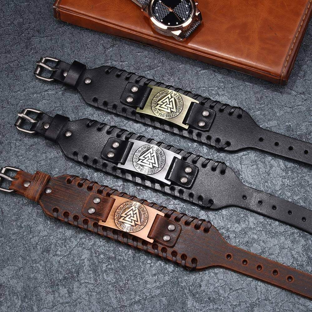 Stiligt vikingarmband för män