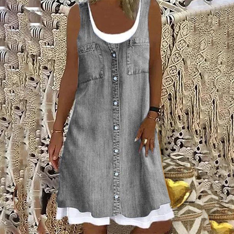 Casual dress with round neck