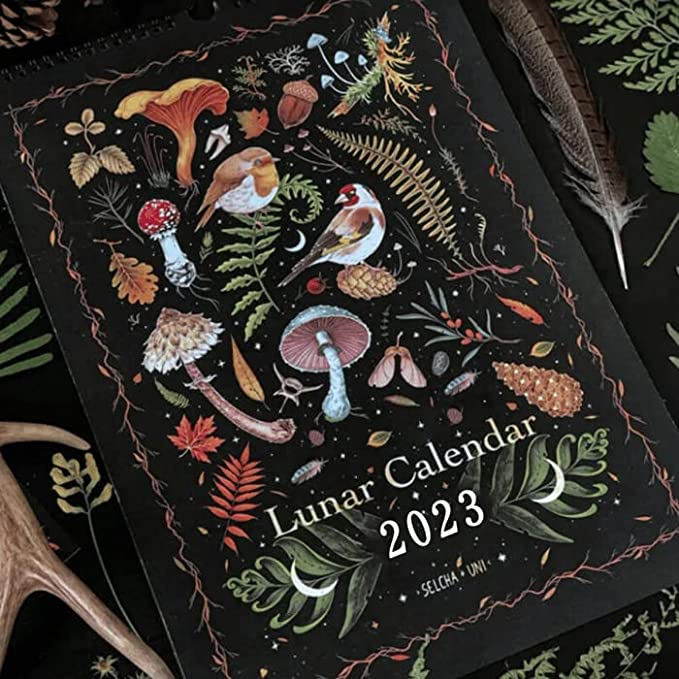 Mörk Skog Månkalender 2023
