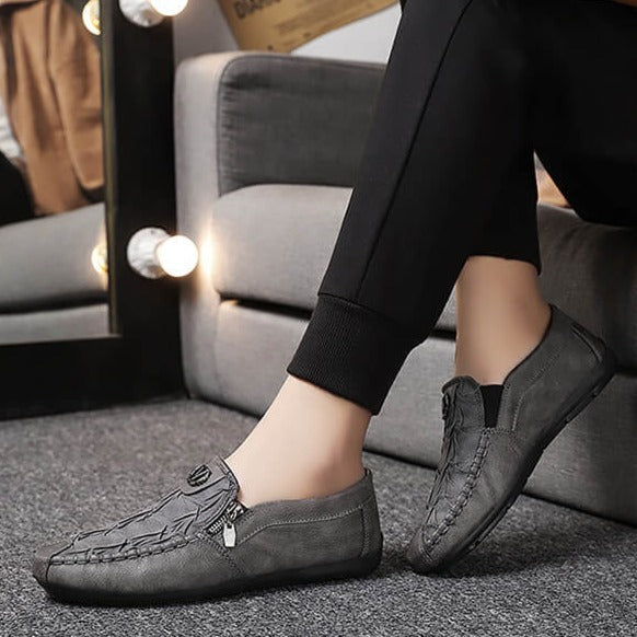 Andningsaktiva slip-on-skor för män
