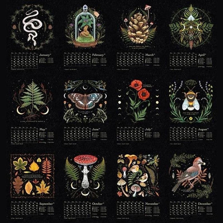 Mörk Skog Månkalender 2023 - Dekorativ Väggkalender