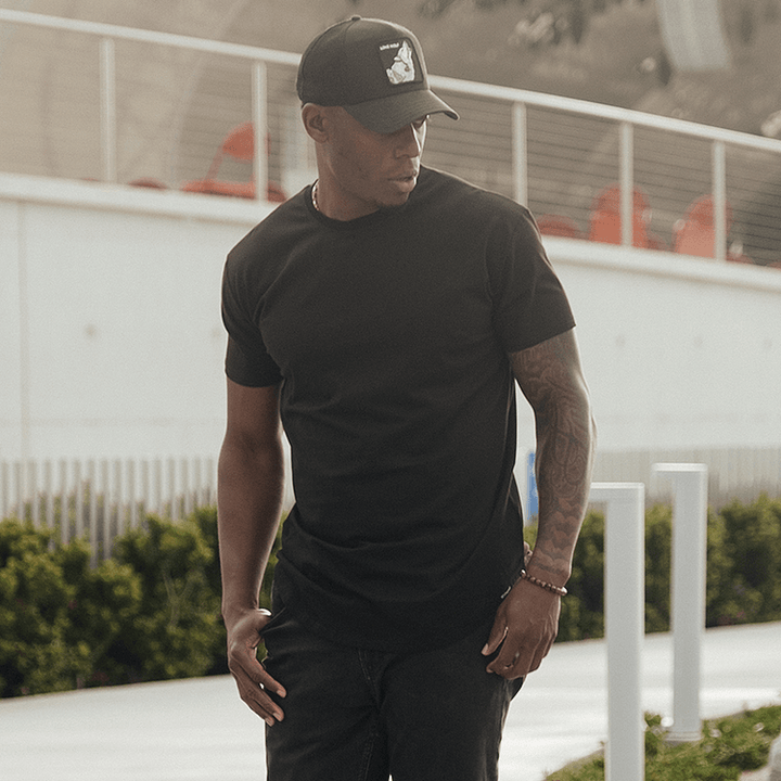 ESSENTIAL T-SHIRT MED DROP-CUT