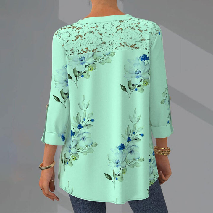 Blus med V-ringning